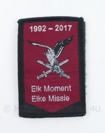 Origineel KL Luchtmobiele brigade 1992-2017 embleem - elk moment elke missie - Zeldzaam - 8 x 5 cm - origineel
