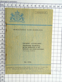 MVO Chef der Generalen Staf  Voorschrift  nr. 1556 uit 1947 onderricht in het besturen van motorvoertuigen - afmeting 12 x 18 cm - origineel