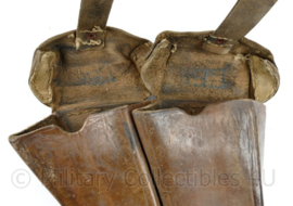 Oostenrijks WO2 Steyr M95 paar patroon tassen  - bruin leer -gedateerd 1930 & 1930- 18 x 10 x 5 cm - origineel