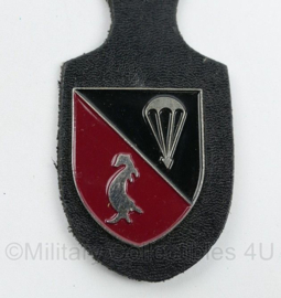 Bundeswehr FschPzAbwBtl 283 Fallschirm-Panzerabwehrbataillon 283 borsthanger - 9 x 4 cm - origineel