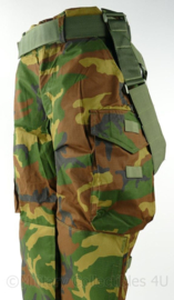 NL Marine Sniper Trouser merk Arktis C121 Korps Mariniers Woodland voor snipers SLA - maat 38/96 - nieuw - origineel