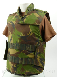 KL Woodland scherfwerend vest met ballistische inhoud - maat 8000/9505 - origineel