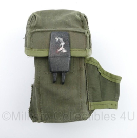 US Army M16 Mag pouch met 1 grenade holder munitie tas - 11 x 9 x 17 cm - gebruikt - origineel