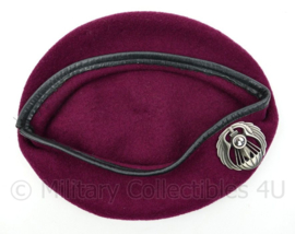 Italiaanse Leger baret - parachute regiment - met origineel insigne - maat 59 - bordeaux rood - gedragen - origineel