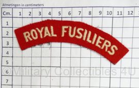Britse leger Royal Fusiliers shoulder titles PAAR - 12 x 4 cm - origineel