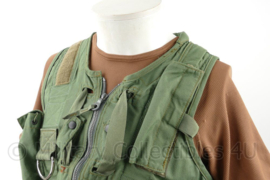 KLU Beaufort Load Master Jerkin Mk 1 met NIJ3 kogelwerende plaat - maat Medium - gedragen - origineel