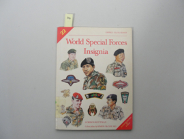 Boek 'World Special Forces insignia' - Gordon Rottman