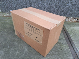 1 doos met 8 zakken Nederlandse leger 24uurs rantsoenen Maaltijd zak 24 Hour Operationeel Rantsoen W (pouch) + OL - 8 verschillende menu's! - +/- 4100 kcal - Best Before December 2026