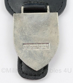 Defensie DT2000 Stoottroepen borsthanger - 9,4 x 4,5 cm - origineel