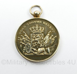 Defensie Juliana periode Trouwe dienst Medaille in goud  - 9 x 4 cm - origineel