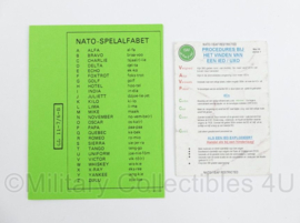 KL Nederlandse leger documenten set handboeken NATO spelalfabet en  ISAF IED UXO Procedures - origineel