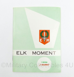 1 Divisie 7 December boekje Elk Moment - 16 x 11,5 cm - origineel