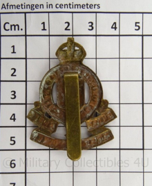 WO2 Britse baret of cap insigne Royal Army Ordnance Corps - afmeting 4 x 5,5 cm - origineel