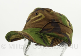 KL Nederlandse leger en Korps Mariniers Woodland camo pet - nieuw model - gedragen - maat 60 cm -  origineel