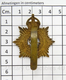 WO2 Britse baret insigne Royal Army Service Corps- afmeting 4 x 5,5 cm - origineel