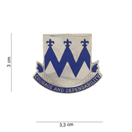 US Army 86th Infantry Regiment unit crest "Courage and Dependability"  metaal - 3 x 3,3 cm - maker Meyer - origineel