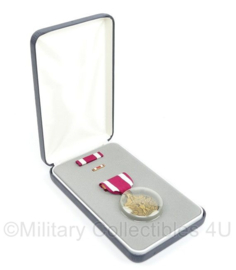 US Meritious Service medal - diameter 5 cm - origineel