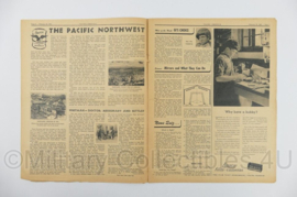 WO2 US Young America The National News Weekly for Youth Magazine tijdschrift - February 22, 1945 - 34,5 x 27 cm - origineel