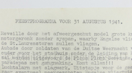 WO2 Nederlands Verzetsdocument Feestprogramma 31 augustus 1941 waarin ze de Duitse bezetter belachelijk maken - 28 x 21 cm - origineel