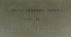 EKCO Survey Meter Radiac No. 2  M. D 1 1958 Geigerteller met schoudertas en BB Amsterdam handleiding -  27 x 12 x 18 cm - origineel