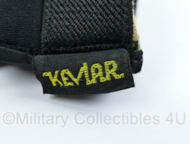 Kmar Marechaussee en Special Forces Kevlar glove - maat L - origineel