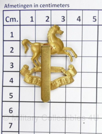 WO2 Britse The Kings Regiment cap badge - 5 x 3,5 cm - origineel