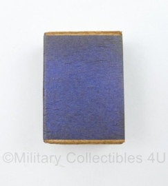 WO2 Duits luciferdoosje van echt hout - Der Leutnant - 6 x 4 cm