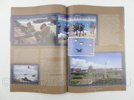 Korps Mariniers tijdschriften SET Qua Patet Orbis QPO 2013/2014 - 29,5 x 21 x 1 cm - origineel