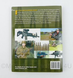 Assault Rifle The development of the modern Military Rifle by Maxim Popenker and Anthony G. Williams - Engelstalig