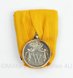 Defensie Trouwe dienst Koninklijke Marine onderscheiding zilver - 6 x 4 cm - origineel