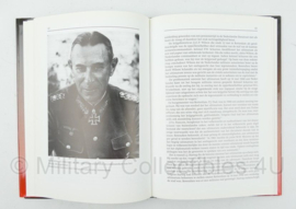 Boek Het bombardement van Rotterdam 14 mei 1940 - Incident of Berekening?  - P.W.M. Hasselton