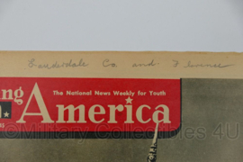 WO2 US Young America The National News Weekly for Youth Magazine tijdschrift - May 3, 1945 - 34,5 x 27 cm - origineel