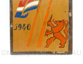 Nederlandse Moed en Vertrouwen 1940 wandbord handbeschilderd - 26,5 x 12,5 cm - origineel