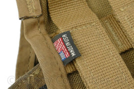 Triple M4 mag pouch coyote Made in USA - 27½ x 16 x 6½ cm - origineel