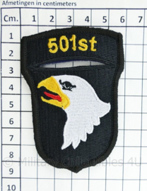 WO2 US Army 101st Airborne Division "501st PIR Parachute Infantry Regiment" patch - met klittenband - 8,4 x 6 cm