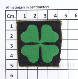 KL eenheid DT embleem "4de divisie" - 1963/2000 - origineel