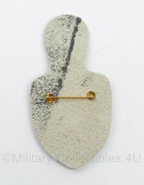 Defensie MND Headquarters Multinational Division borsthanger - 9 x 4,5 cm - origineel