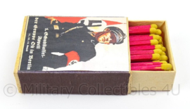 WO2 Duits luciferdoosje van echt hout - Algemeine SS - afmeting 6 x 4 cm - replica