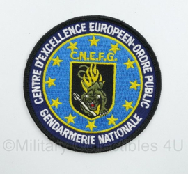 Franse Gendarmerie Nationale Centre d'exellence embleem CNEFG - diameter  9 cm - origineel