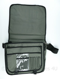 Defensie Dutraco laptop tas grijs - 42 x 33 x 10 cm - gebruikt - origineel