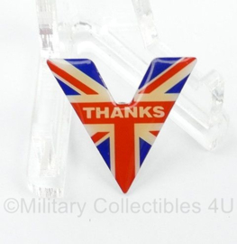 British Forces Thanks for Peace Victory speld - 2,5 x 2 cm - origineel