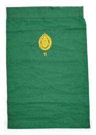 Defensie halsdoek Geneeskundige dienst 11e compagnie  - groen - 47 x 34 cm - origineel