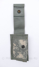 US Army ACU camo 40mm grenade pouch single MOLLE - 7,5 x 13 cm - origineel