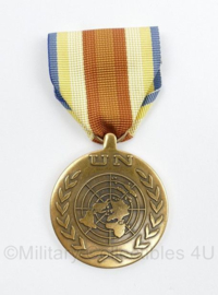 UN medal In the service of Peace - 7,5 x 3,5 cm