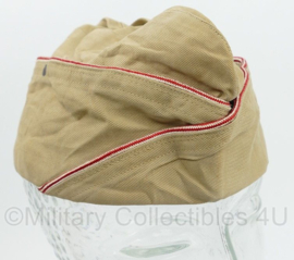 WO2 US Overseas cap - khaki met rood witte bies - maat 52 cm - origineel