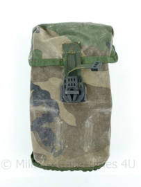 Korps Mariniers MOLLE opbouwtas veldfles snelsluitgesp Forest camo - 22 x 13 x 7 cm - origineel