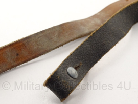 Kinriem M35, M40 of M42 helm - beste kwaliteit! - origineel net naoorlogs