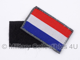 KL Nederlandse leger landsvlaggen PAAR met klittenband voor uniformen - 5 x 3 cm