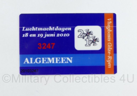 KLU Koninklijke Luchtmacht entreepas Algemeen Luchtmachtdagen 18 en 19 juni 2010 Vliegbasis Gilze-Rijen - 8 x 5,5 cm - origineel