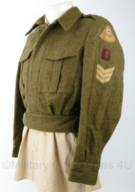 MVO uniform jas Rode Kruis Arts - rang Sergeant - maat 48 - origineel